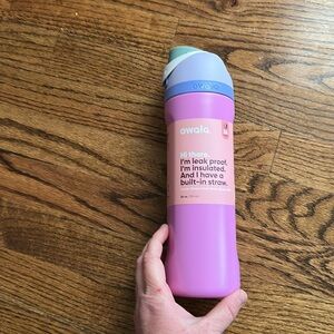 New 24 oz Owala tumbler